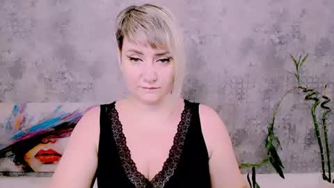djullia online show from July 20, 5:54 am