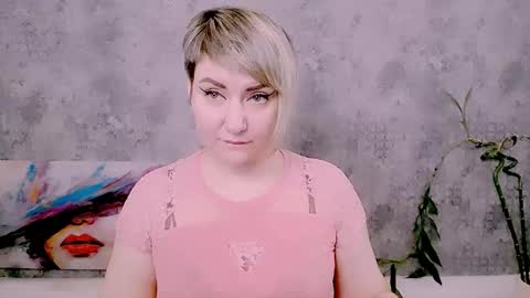 djullia online show from January 12, 9:36 am