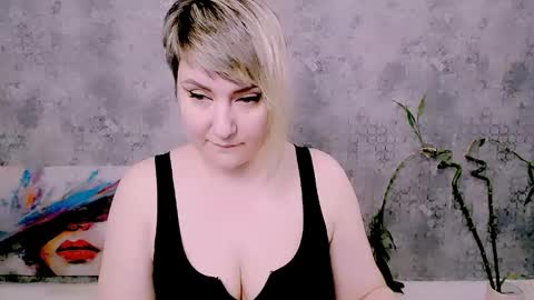djullia online show from May 10, 7:32 am