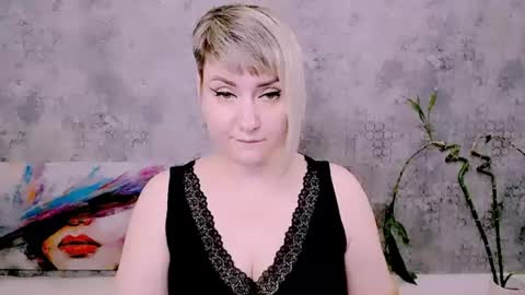 djullia online show from July 4, 6:42 am