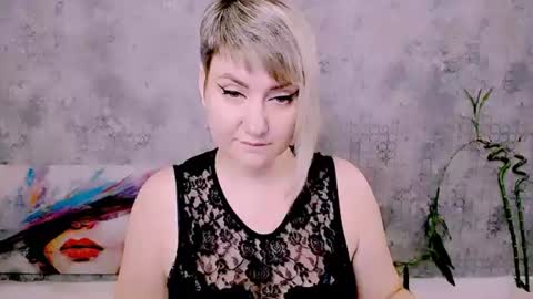 djullia online show from August 2, 6:38 am