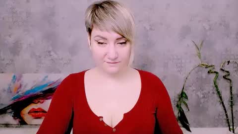 djullia online show from February 7, 7:56 am