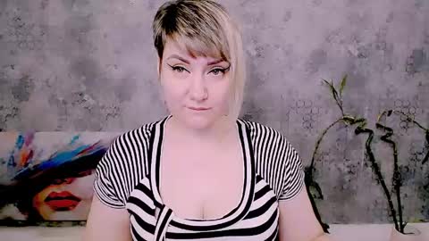 djullia online show from May 29, 6:55 am