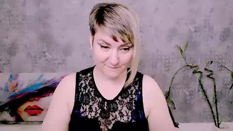 djullia online show from May 31, 7:14 am