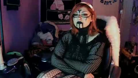 Xedilian online show from May 12, 4:54 am