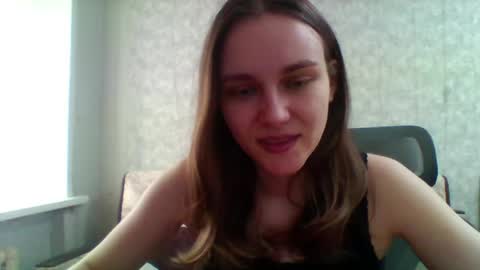 dolcezza_ online show from May 15, 11:24 am
