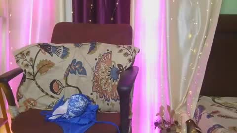 dolly_2 online show from June 25, 4:45 am