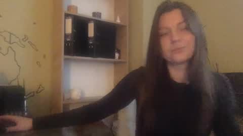 DollyRoma online show from December 1, 11:58 am