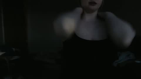   dominique  online show from May 7, 8:34 pm