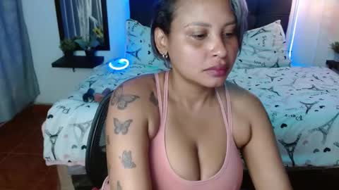  D O M I N K  online show from May 1, 2:04 am