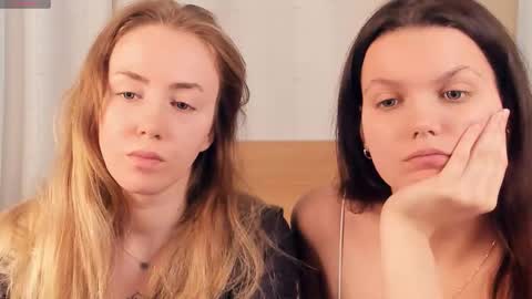 Emily online show from March 13, 9:10 am