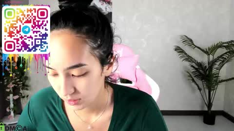 Aura online show from September 16, 4:09 am