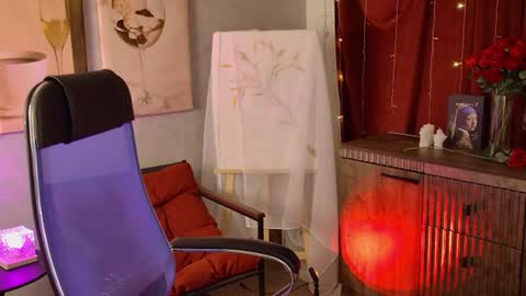 Donna online show from June 10, 10:19 pm