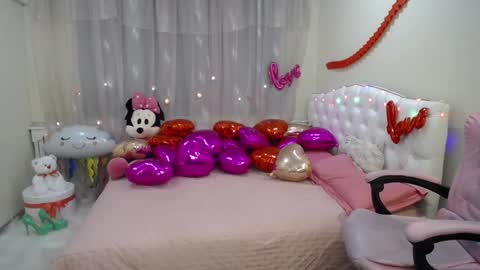 dorasuun online show from February 5, 6:04 pm