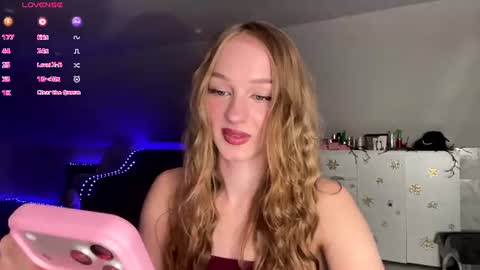 Anika online show from August 4, 9:43 pm