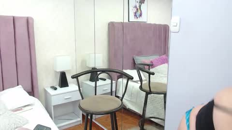 Anny online show from October 27, 1:06 pm