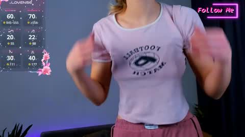 Sarah online show from February 14, 6:23 am