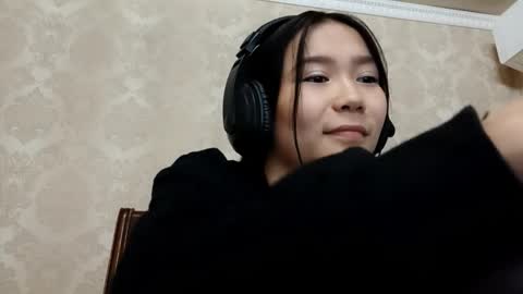 Snapshot of dorothygreene chatting on October 19, 11:34 am YuKi online show from October 19, 11:34 am