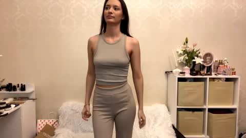 Kate online show from March 8, 7:40 pm