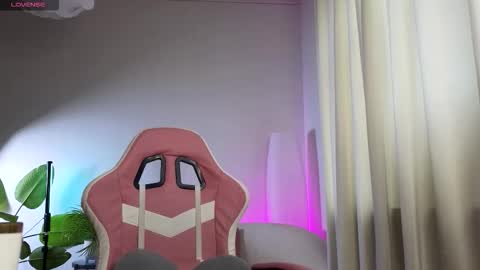 Lisbeth Salander online show from November 27, 6:38 am