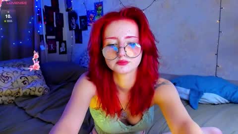 dragonflyliza online show from November 28, 12:30 pm