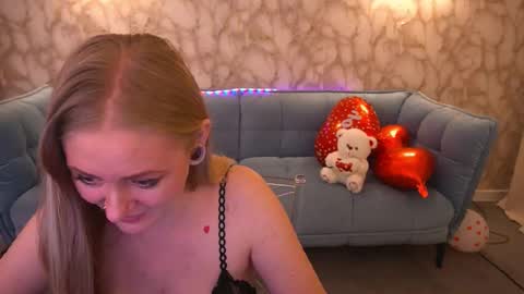 Lina online show from February 15, 7:51 am