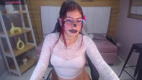 Snapshot of draviana_a chatting on October 18, 3:42 am Draviana online show from October 18, 3:42 am