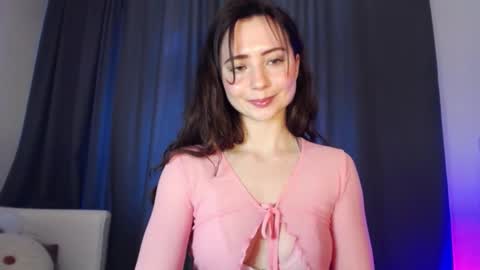 Snapshot of dream_nicole02 chatting on February 16, 2:43 pm Nicole online show from February 16, 2:43 pm