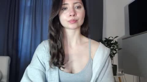 Nicole online show from March 7, 7:59 am