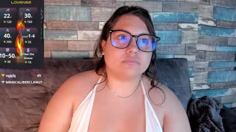 Cami Daza online show from February 20, 6:26 am