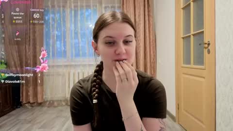 Evelina online show from May 20, 7:00 pm