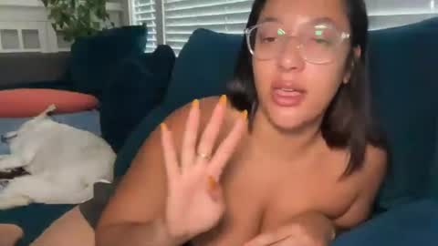 RIRI OR DREAMY online show from July 11, 3:12 pm
