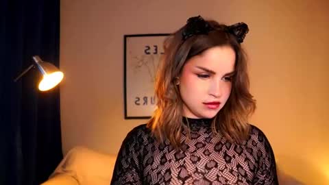 MISS B online show from May 5, 8:56 pm