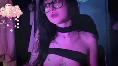 Tara  online show from October 1, 2:16 am