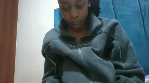 drippingqueenxoxo online show from April 30, 7:35 am