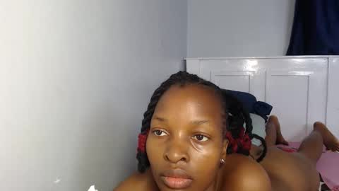 drippyreen online show from January 7, 12:25 am