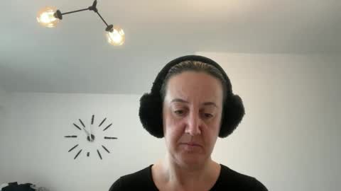 Dr. Resa online show from February 16, 10:37 am