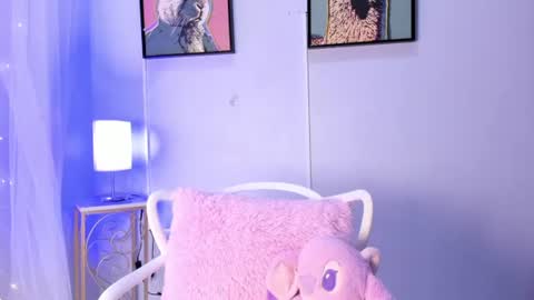 dulce__fiore07 online show from July 9, 12:29 pm