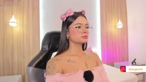 D U L C E online show from June 27, 3:51 pm