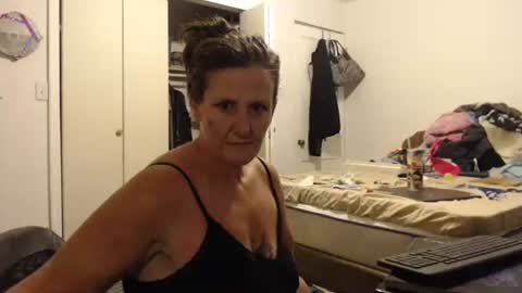 dumbgirl5150 online show from November 30, 3:54 am