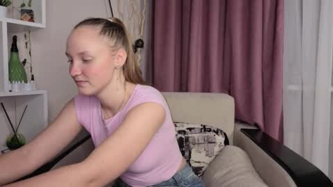 Jenny online show from December 2, 7:49 pm