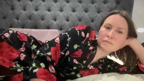 Snapshot of eatmypie69 chatting on March 5, 9:06 pm Nadia Ferreira online show from March 5, 9:06 pm