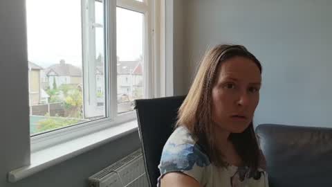 Nadia Ferreira  online show from June 30, 10:15 am