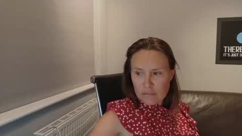 Nadia Ferreira  online show from July 5, 9:09 pm