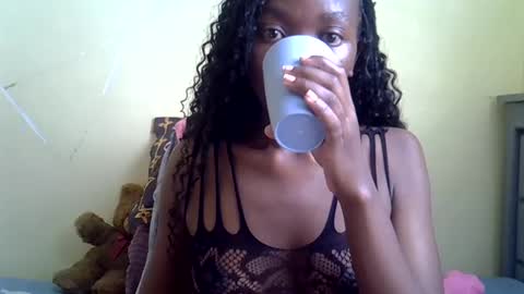 eboniana online show from August 8, 7:49 am