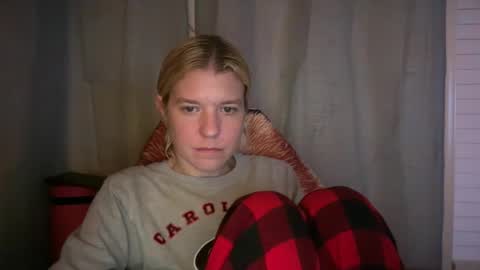 americnbarbie online show from November 14, 1:27 am