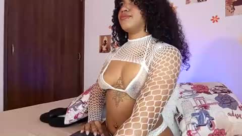 ebony_af online show from July 18, 6:28 am