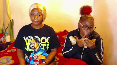 chayna smith online show from March 8, 3:22 pm