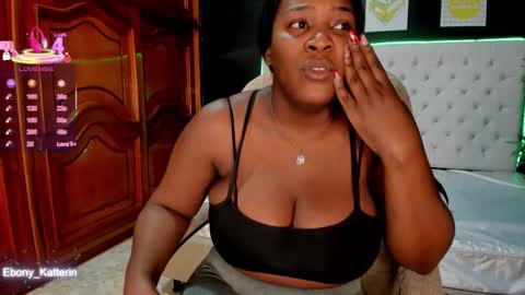 ebony_katterin online show from December 19, 11:24 am