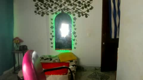 ebony_luna1 online show from June 25, 7:48 pm